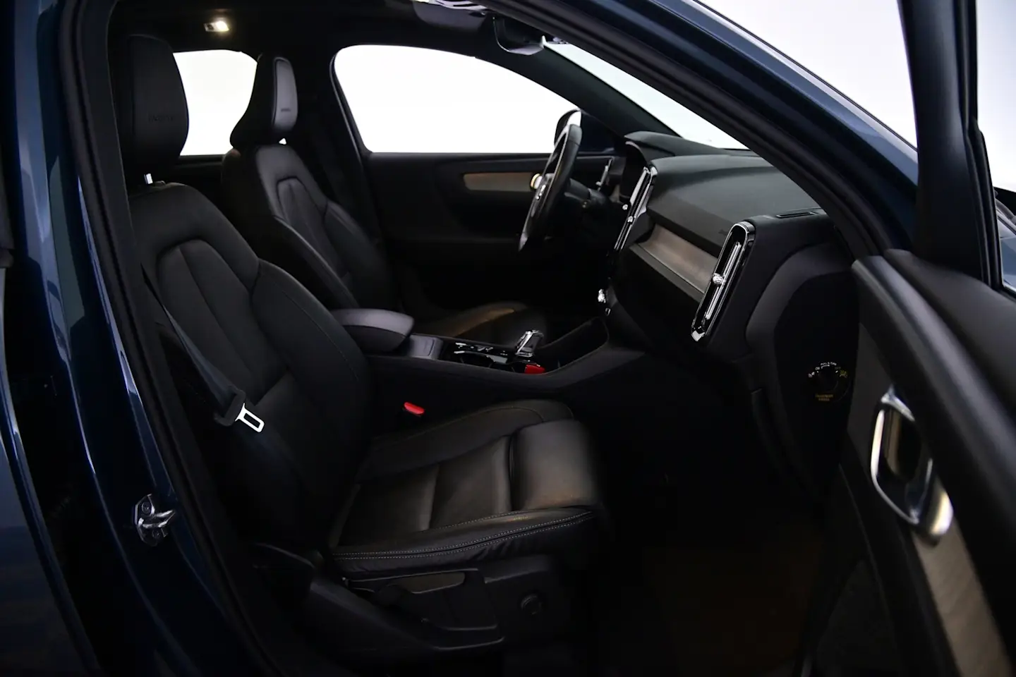 Car Image - 32QDzrarLenbHQuvJW6oJ0
