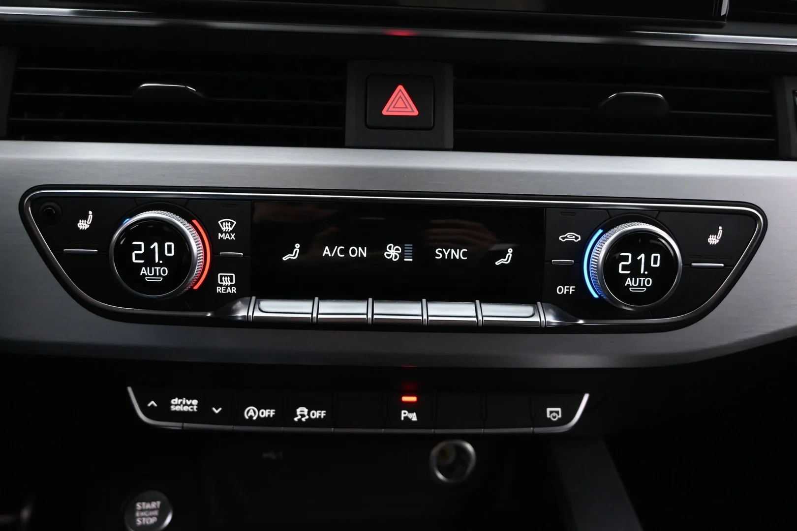 Car Image - 5ajgJ3z6v310OywHyvw4FU