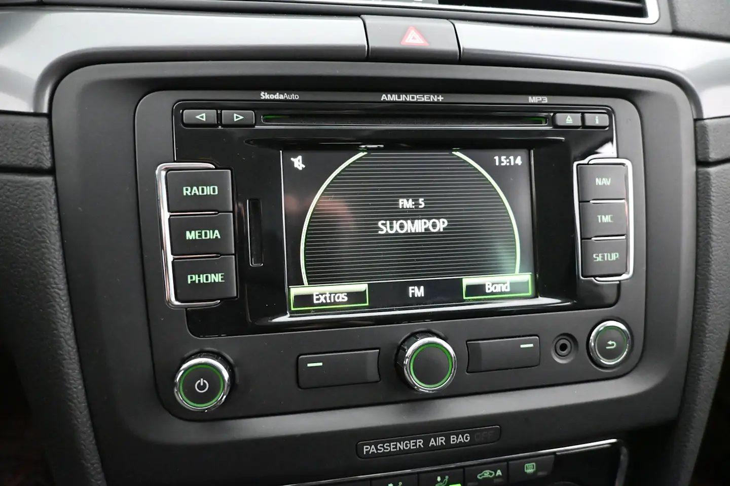 Car Image - 2gbnXzu47nrNFDmAGCnWQo