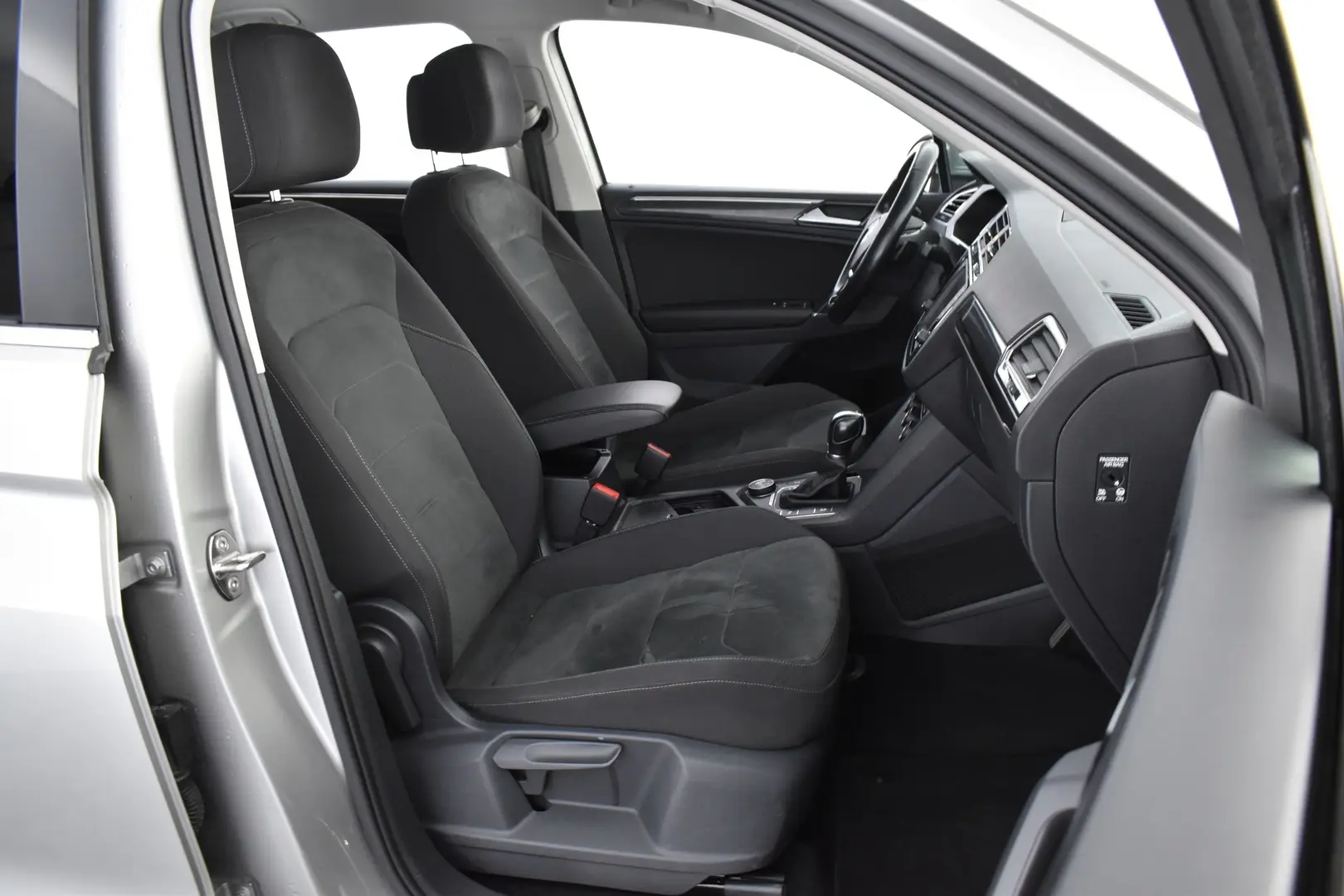 Car Image - 3h56k7SY22ziD3rNrvs8Dp