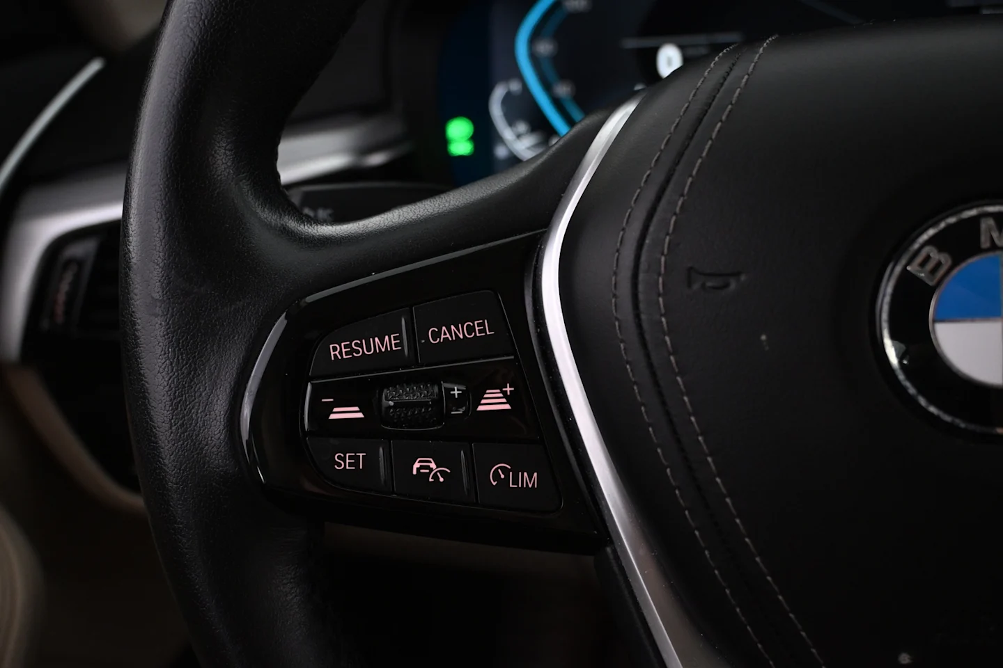 Car Image - 4gNejQff0KN2F72WuHxU8