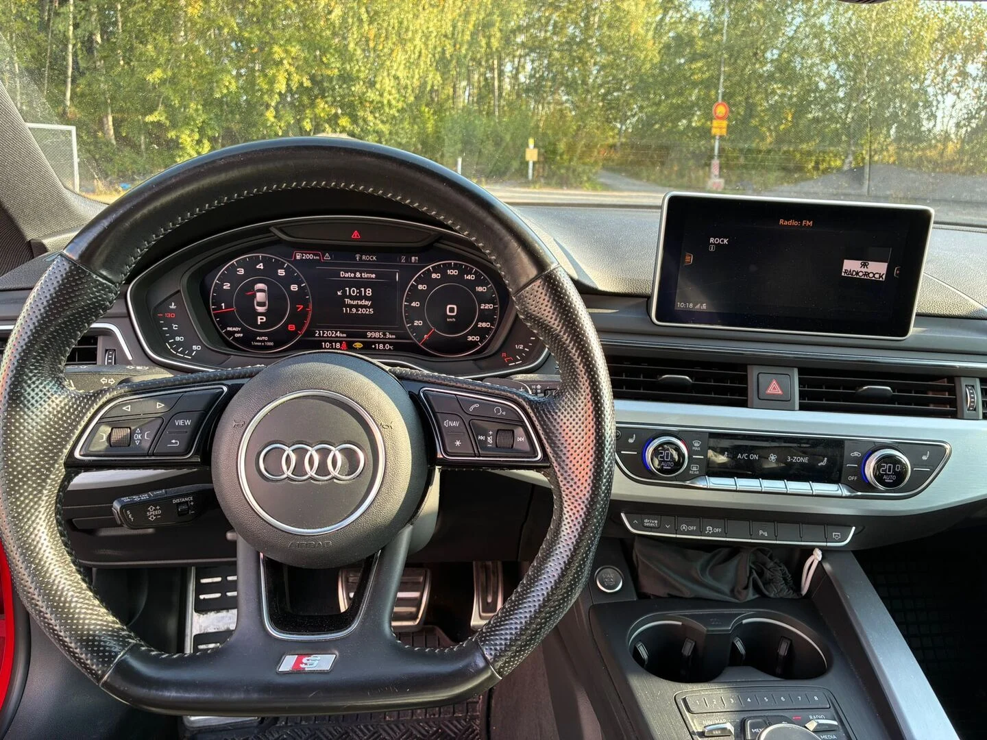 Car Image - 2zPVqMmWBiY4JY6i4Tdckn