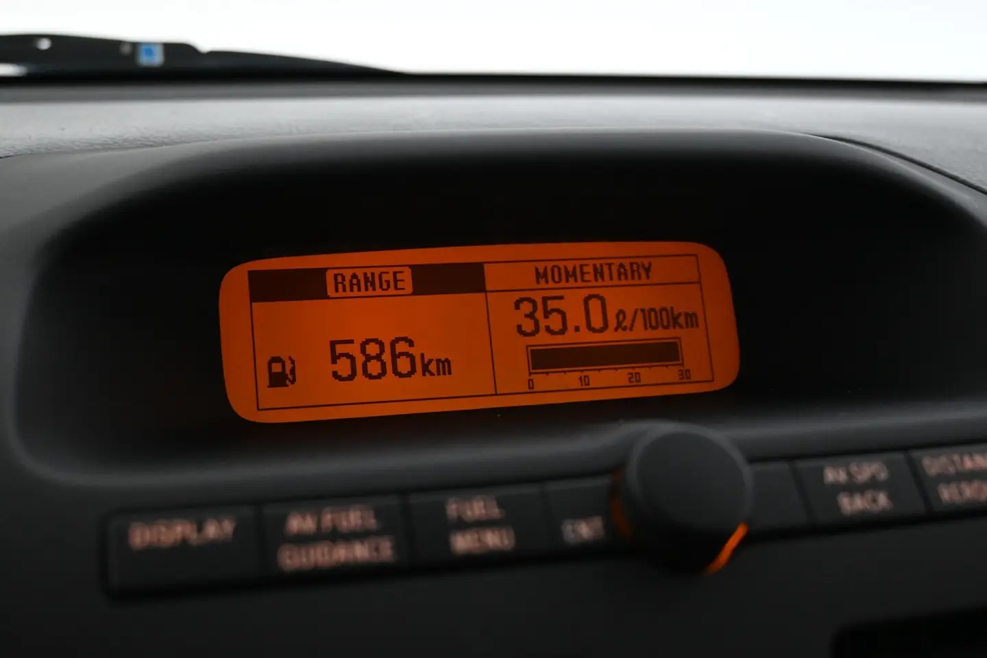 Car Image - 4uJzEmBPRLifdO9qNO5eUN