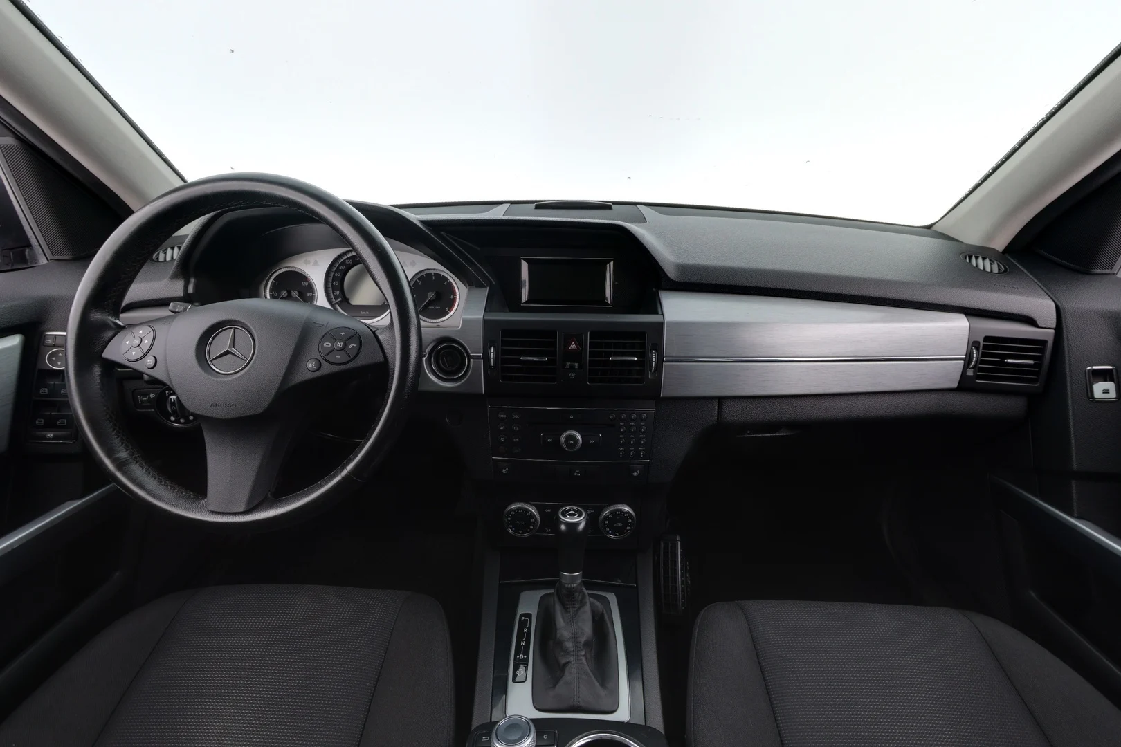Car Image - 4qOzHF9xYOpYHP9cFv2Tqm