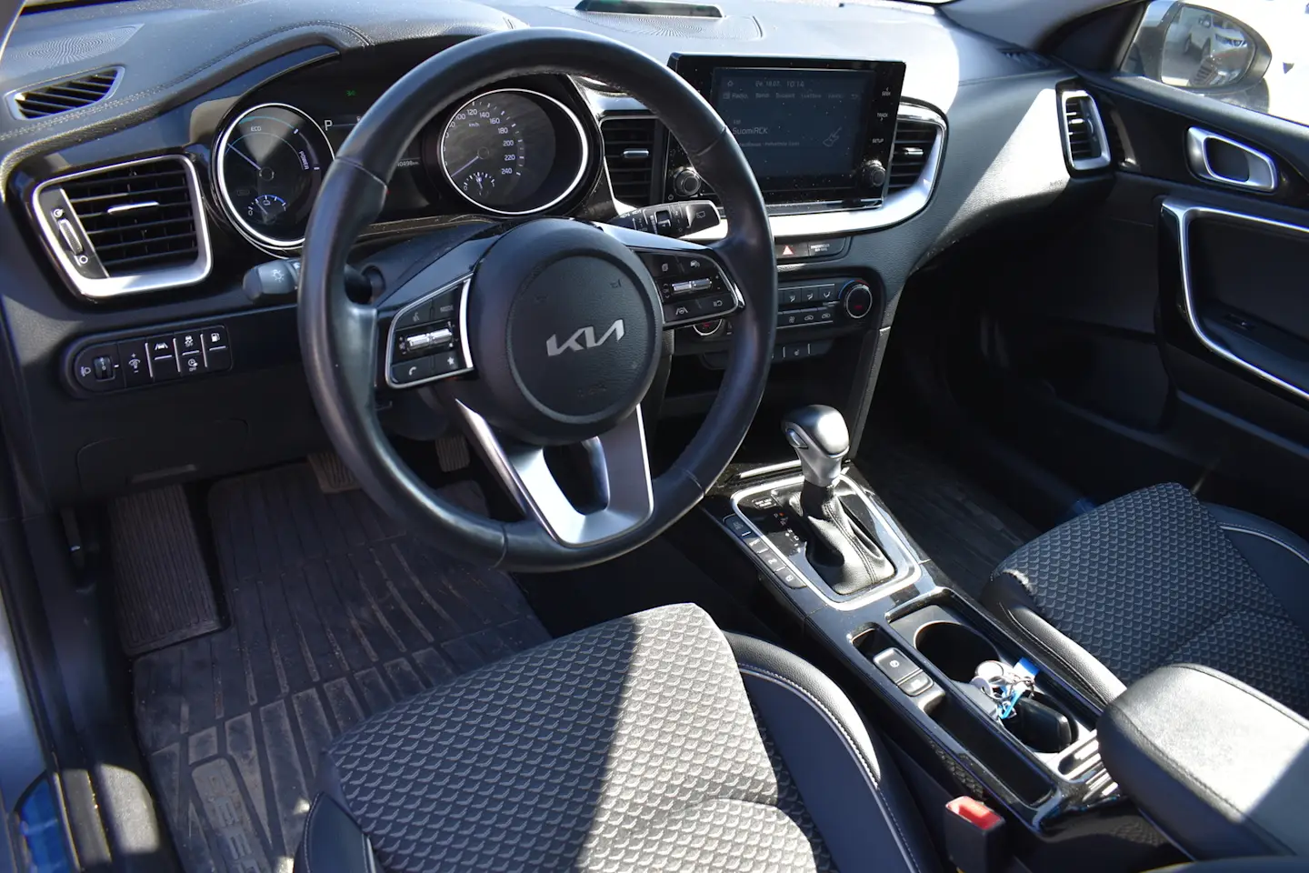 Car Image - 2v2oRc6nPDCYRqmmhJUWo8