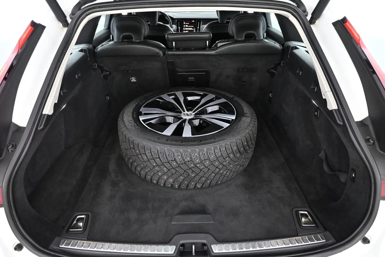 Car Image - 3Qxe9gj0TGsVQkqewX8rca