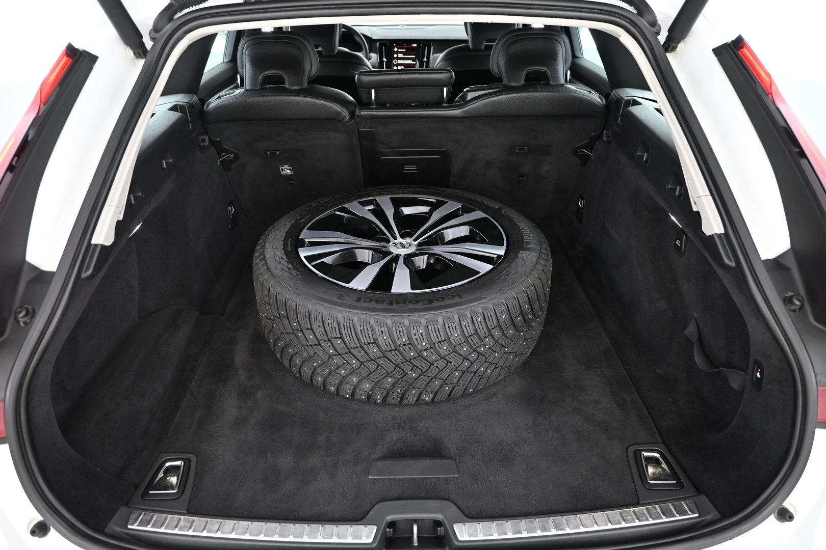 Car Image - 3Qxe9gj0TGsVQkqewX8rca