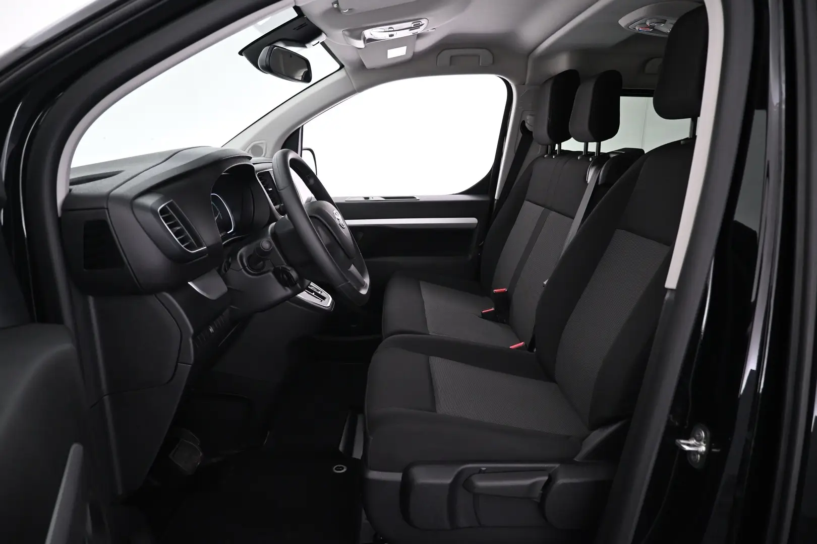 Car Image - 4EbNjsYa0u3fIhQxfy3PPi