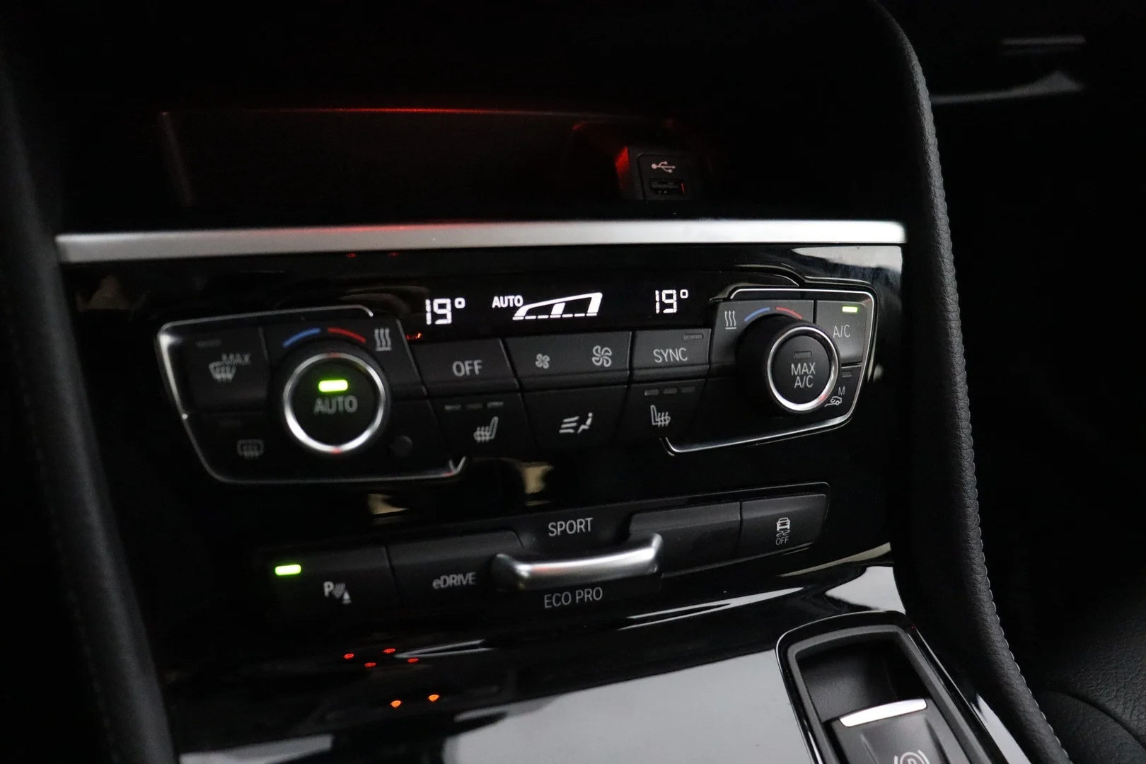 Car Image - 5CRJs0Pkgl5FRZk0YM8RXj
