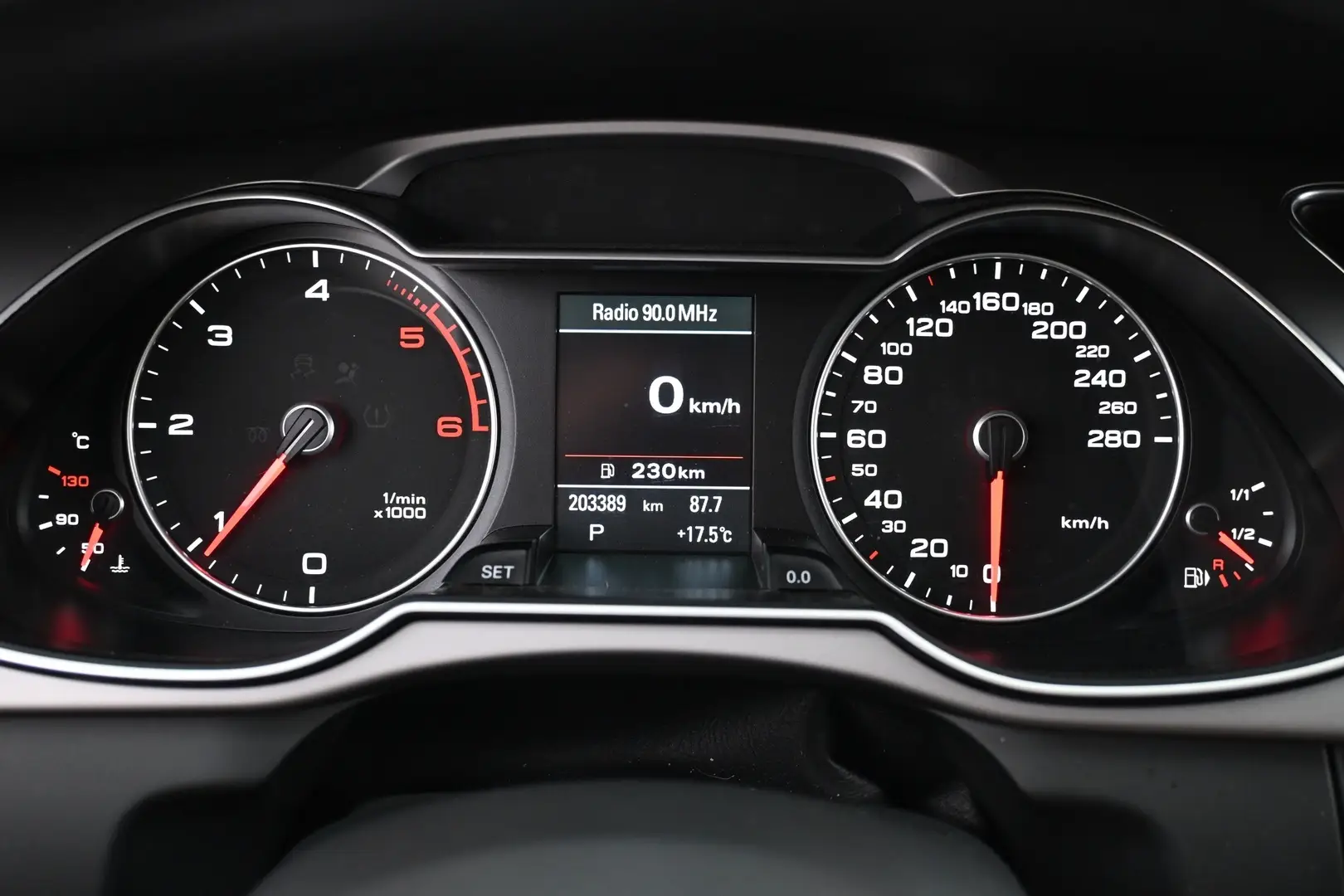 Car Image - 4du8Q3XbghQKaUuiHHjuoT
