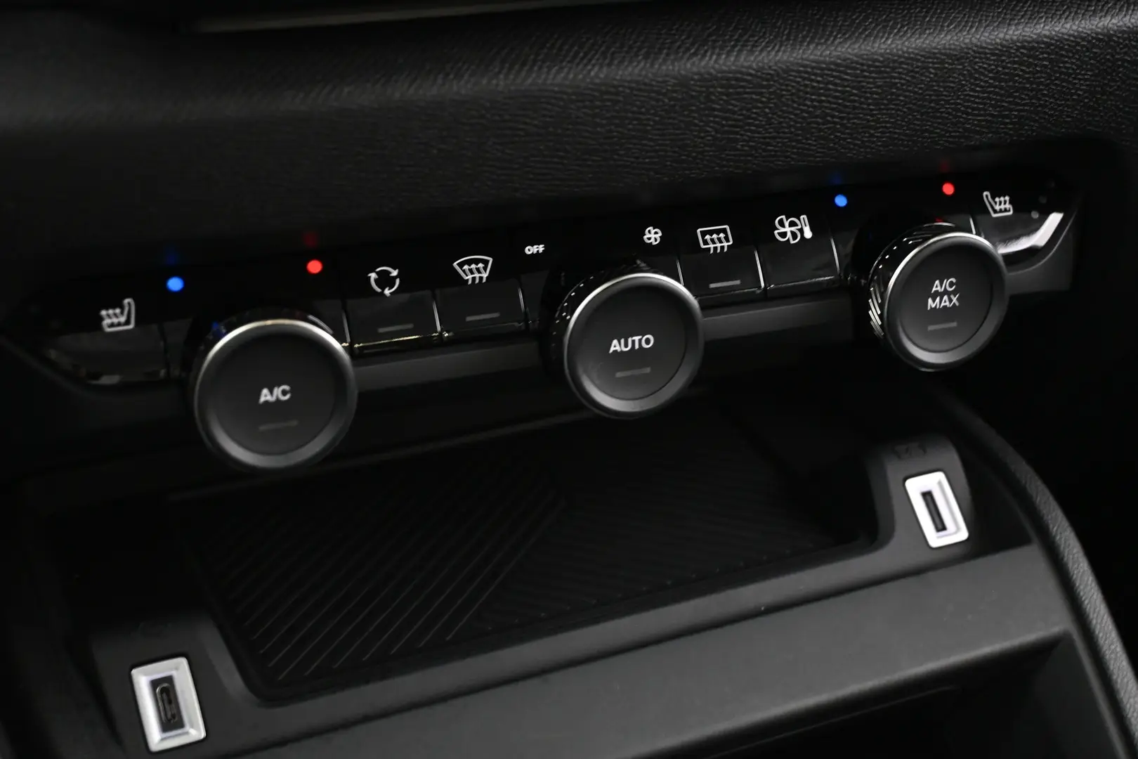 Car Image - 7z75j7VcmQKBEbskA5DiE9