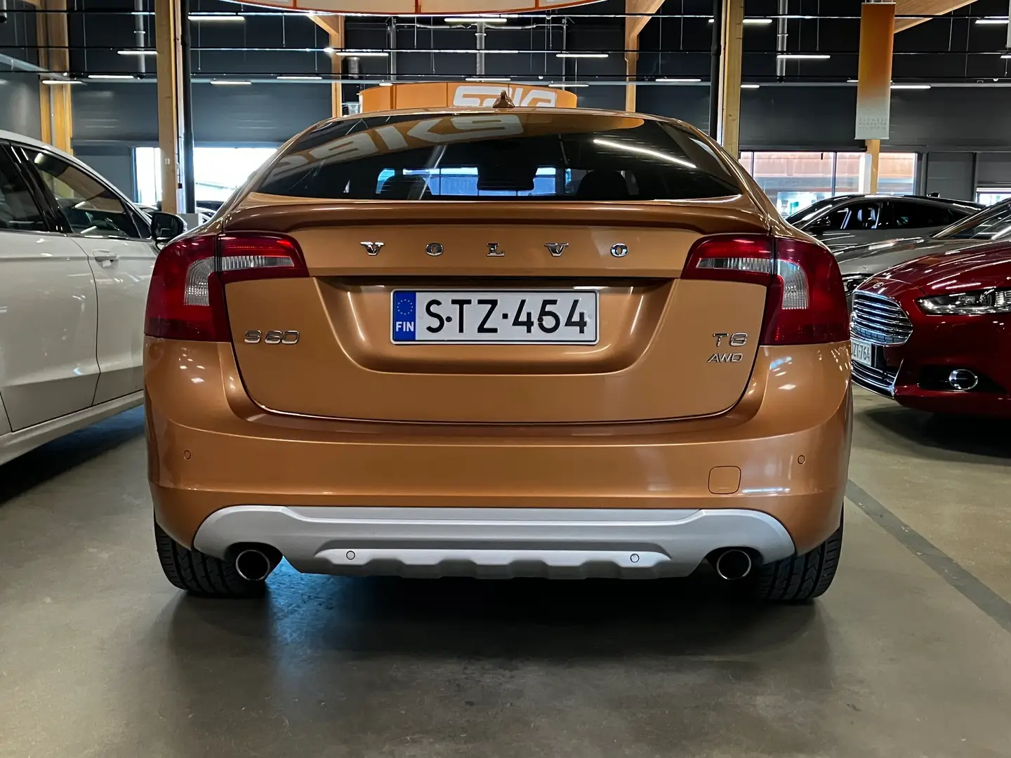 Car Image - 14n8YcFwSfEA20ZAuTgwHX