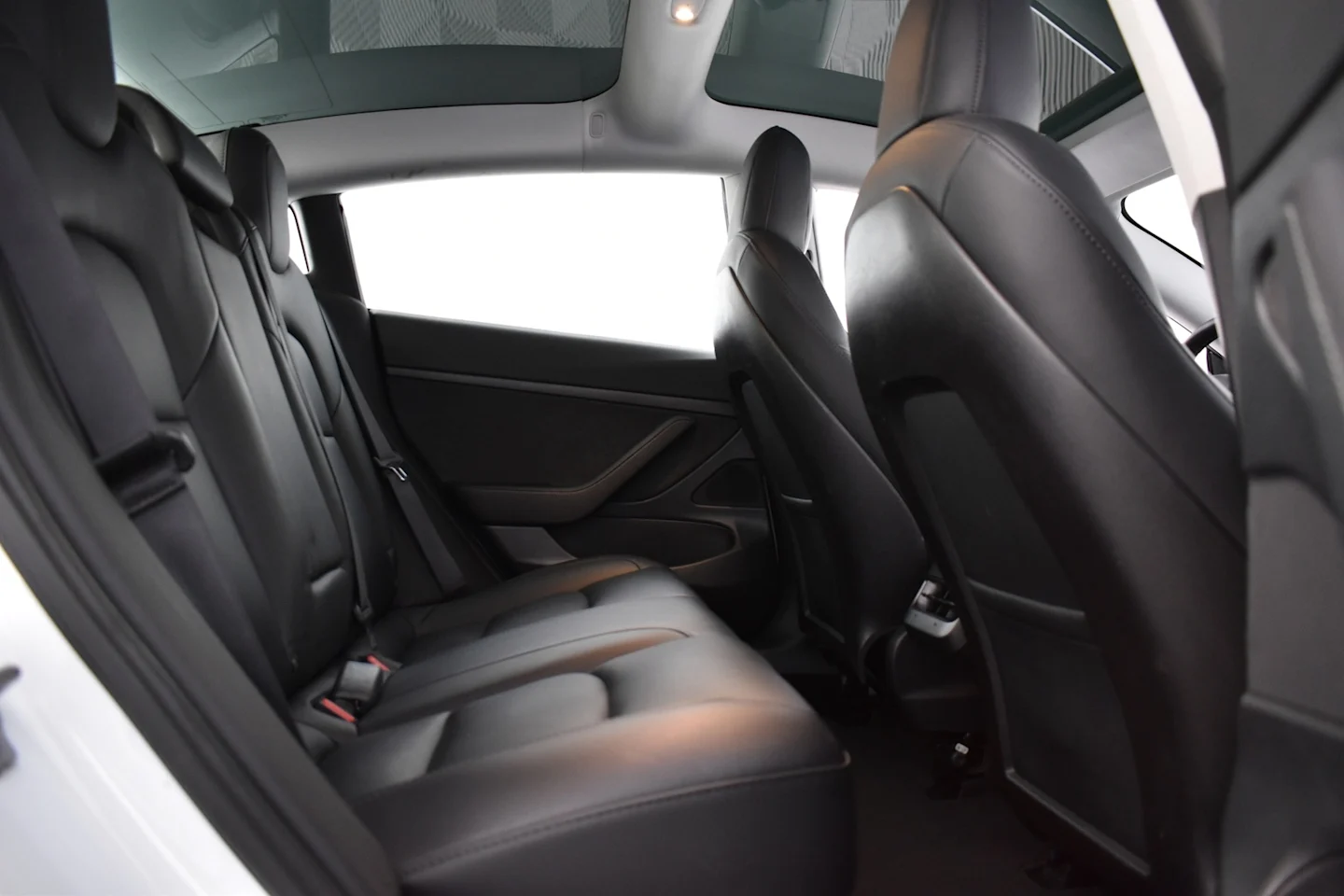 Car Image - 7vwJO3nUxQC7Z0RNCU2Brs