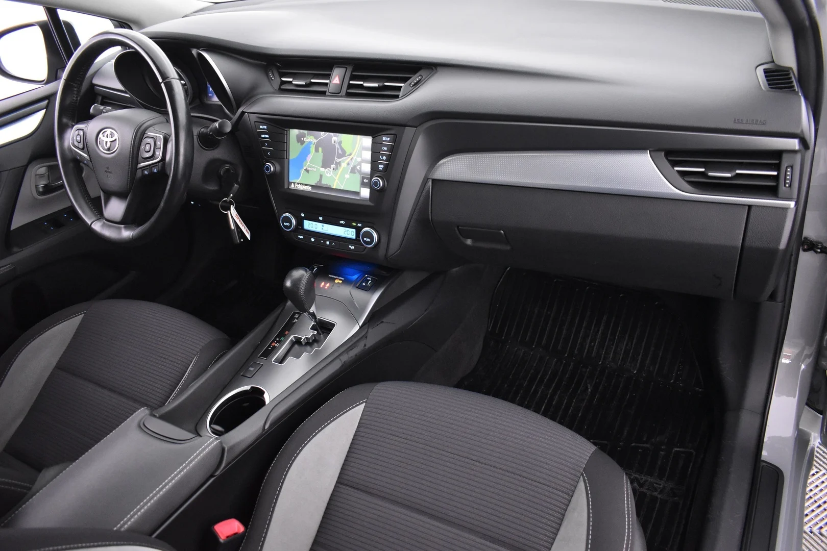 Car Image - 60dU5DMuiqjCaSgHHVYMfm