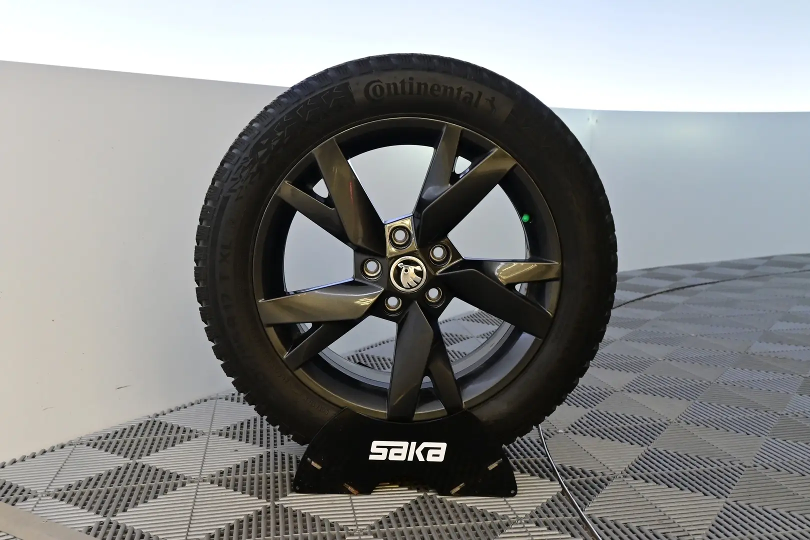 Car Image - 24ebS24uef5geMkQm4CugS