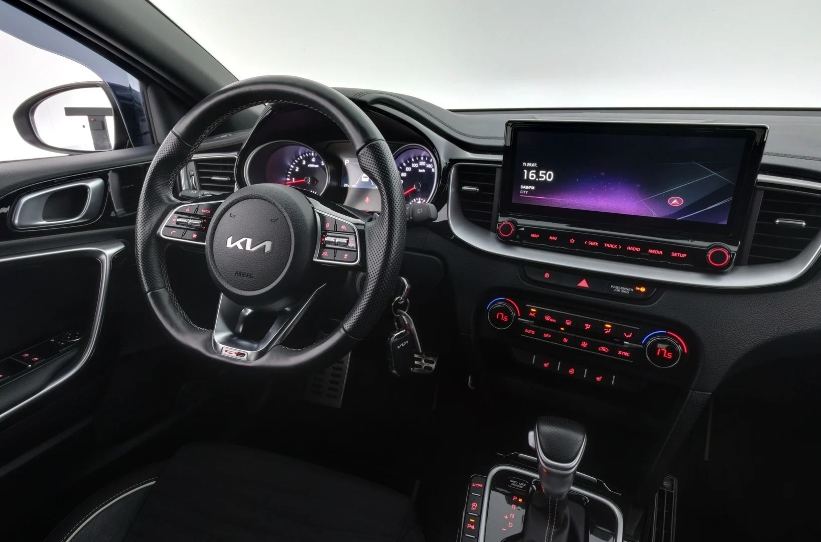 Car Image - 1yTiUoVE5soqWmQv1qKJZl
