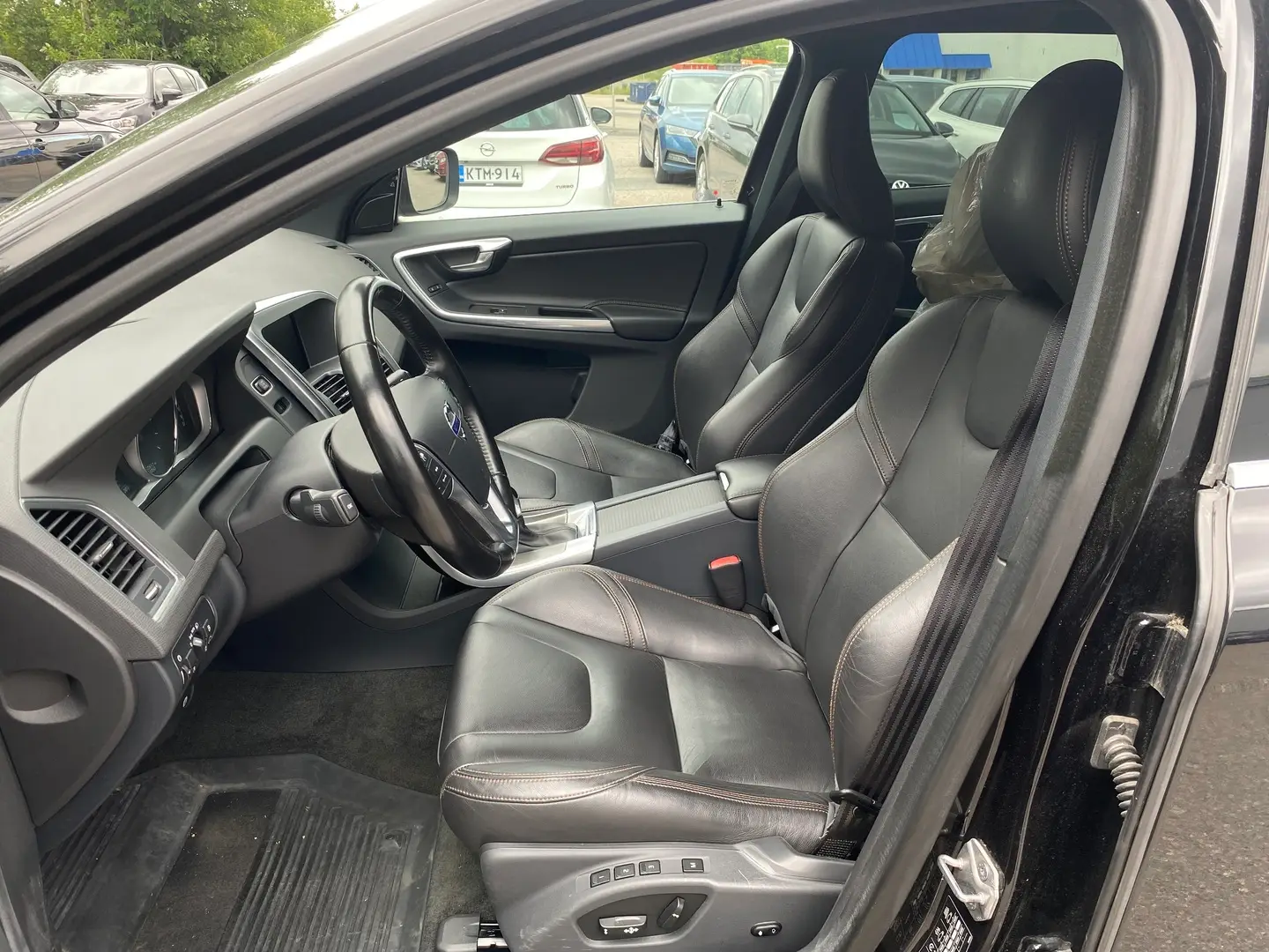 Car Image - 10xl0Px3yD3KIZPW8jQTDY