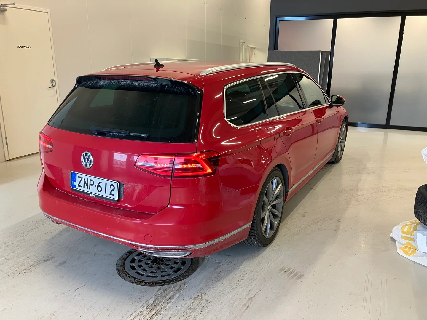 Car Image - 1hSM58fX1LMldt2dDJUXLN