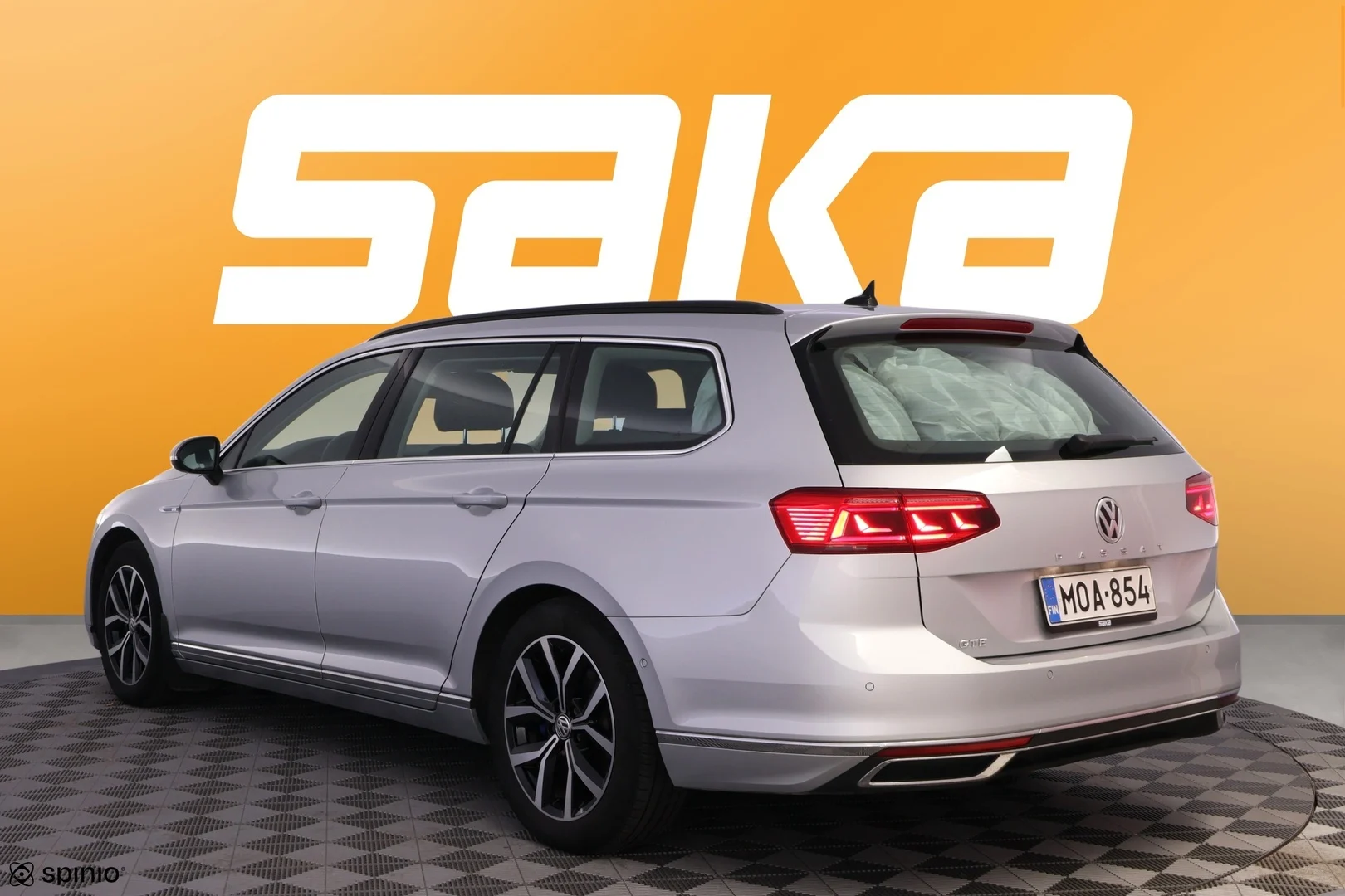 Car Image - yxrTsy2l3ulAghUxL2I4s
