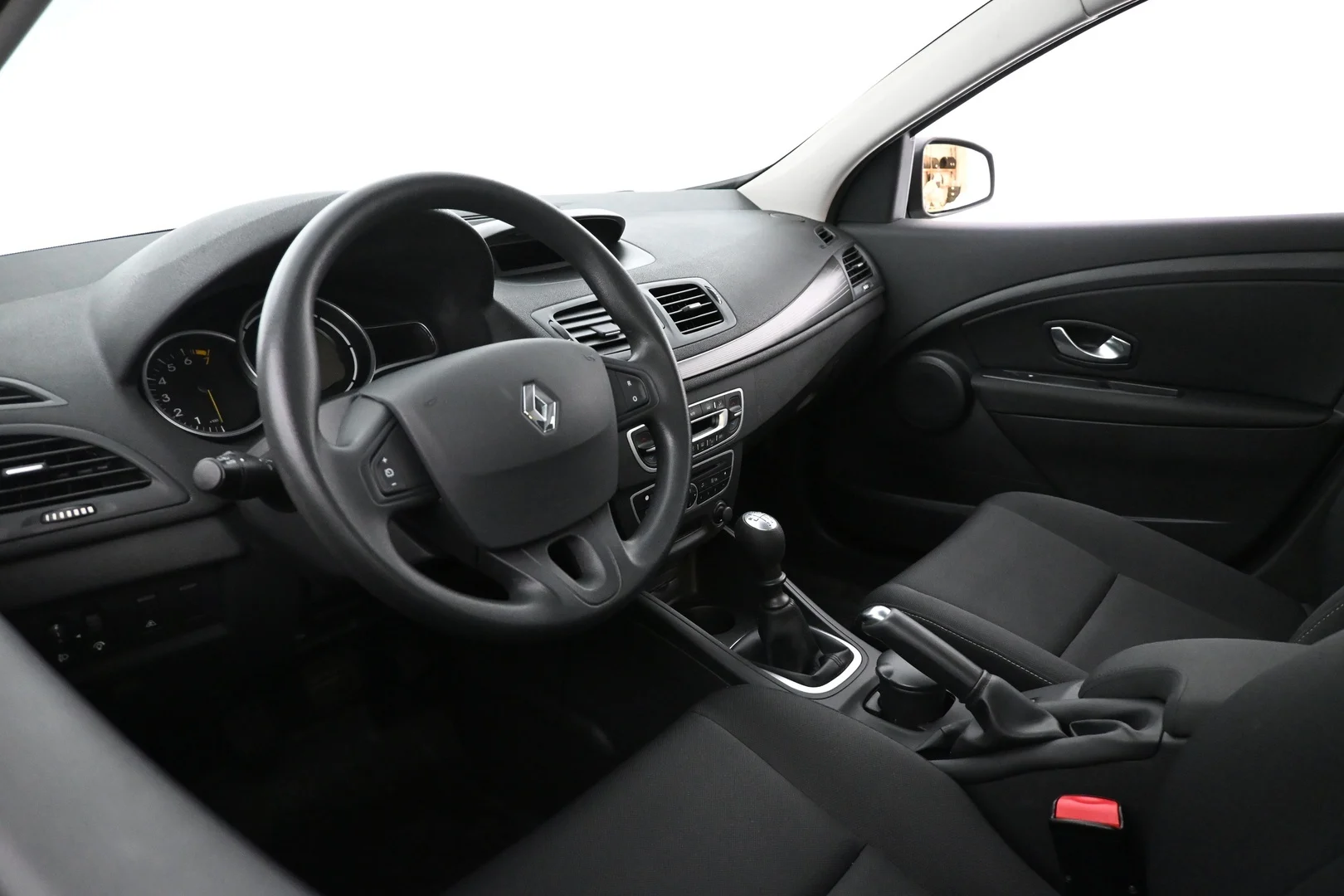 Car Image - 6eMO79EQQ9EOrKfZRTyrrT