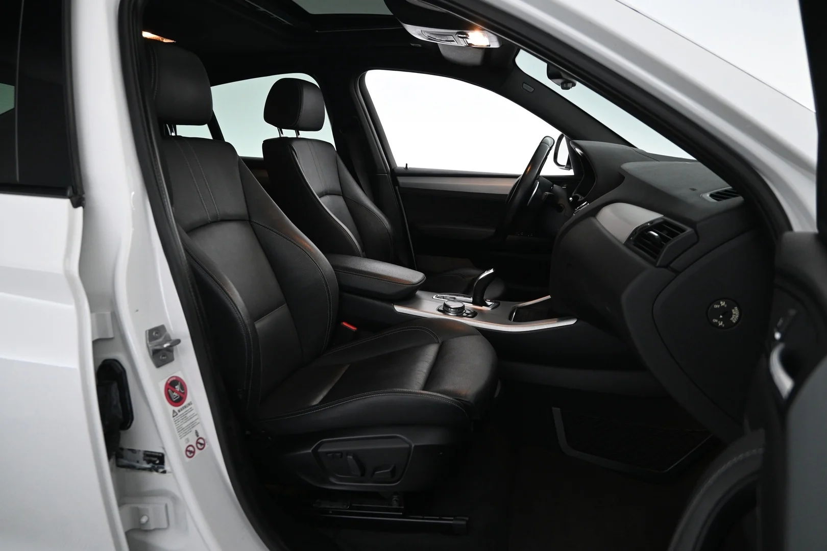 Car Image - 4TrngGUlgKljyFtzqt4HdW