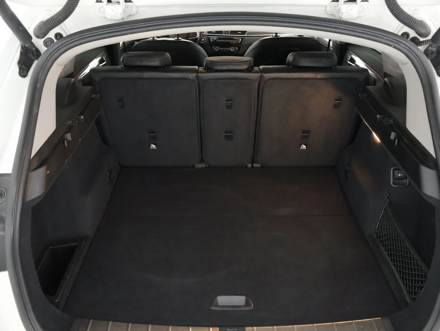 Car Image - 1GlbIiIakO5od6d8knT2CT