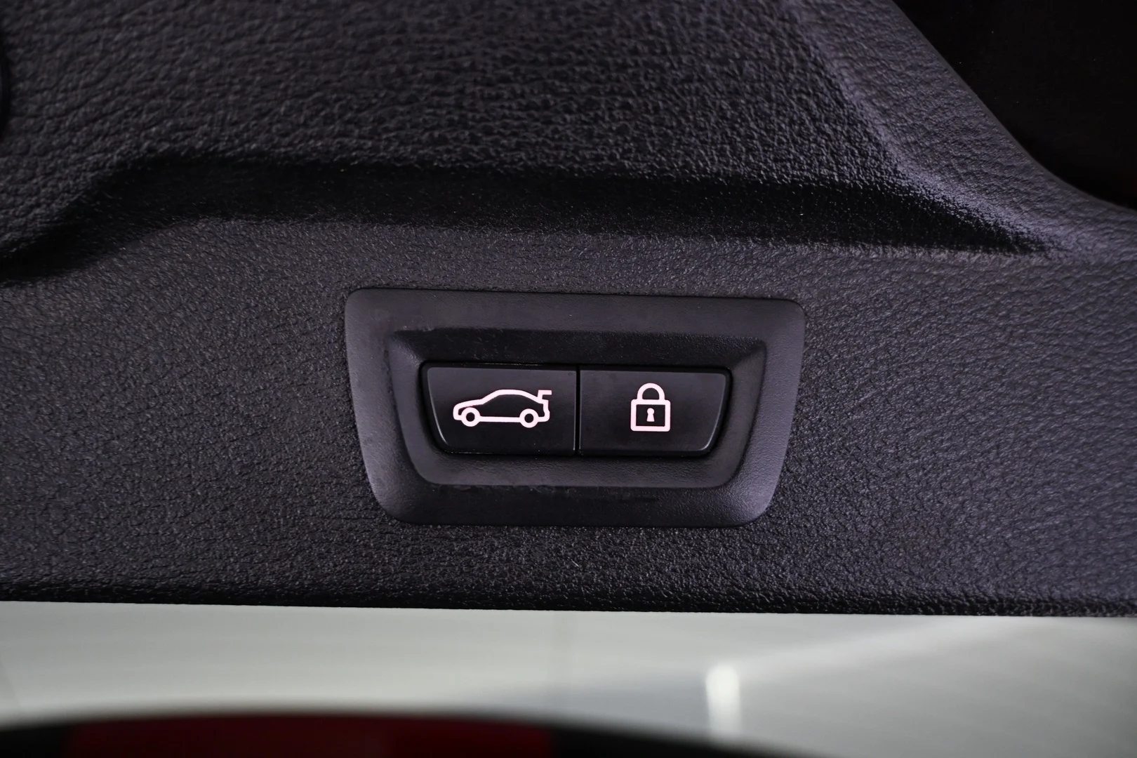 Car Image - 4WL9DlTyYewf6DquPkGpal