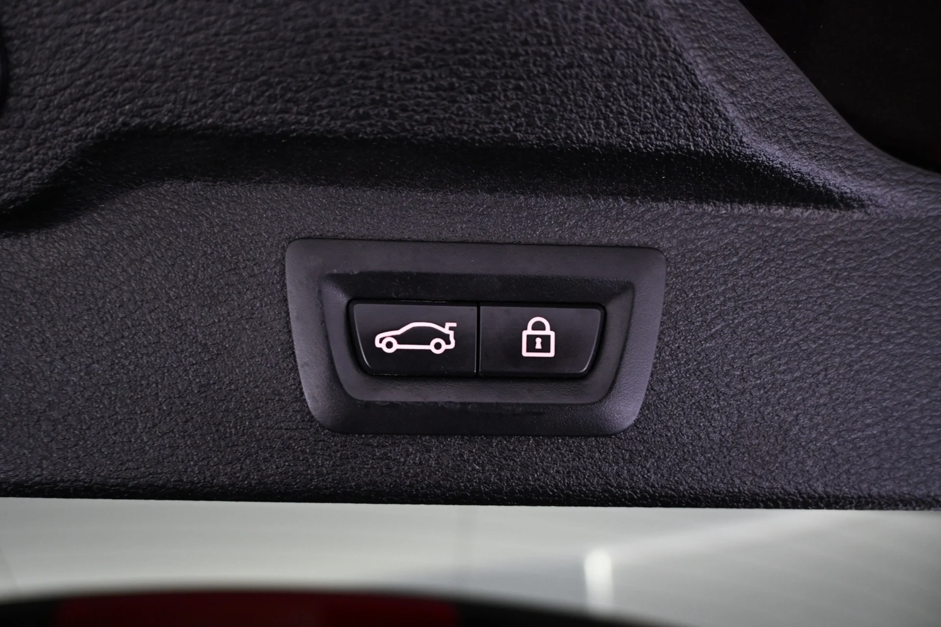 Car Image - 4WL9DlTyYewf6DquPkGpal