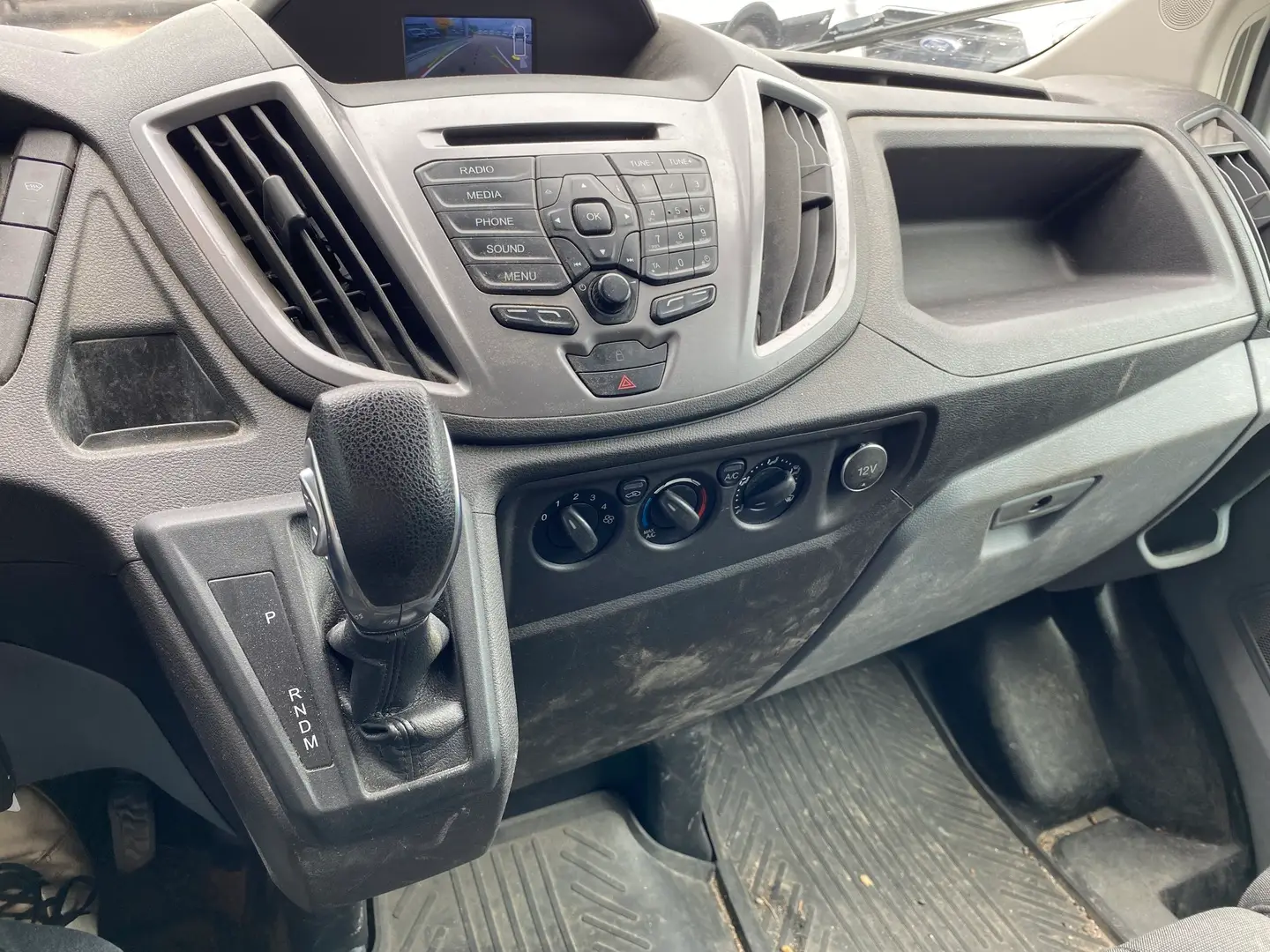 Car Image - 3y7WcPGVrVL076AitEBlQw