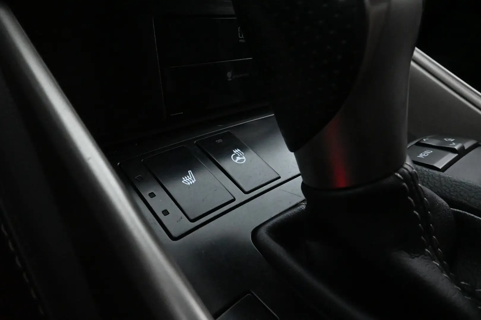 Car Image - 5cdfKnvp4X3Xl17ziRcAVs