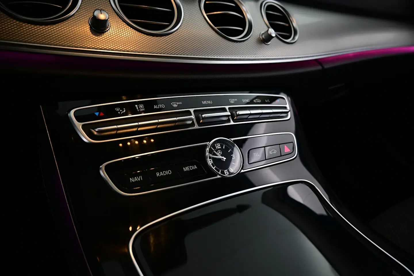 Car Image - 5i4SRH2w0zBK8NJgbttBe3
