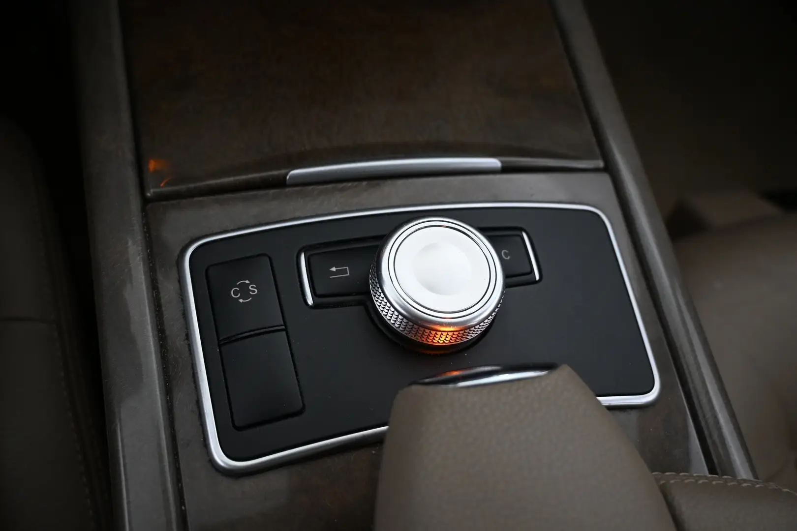 Car Image - 3o3WWf0MWJ7k0dTKfJ0Agv
