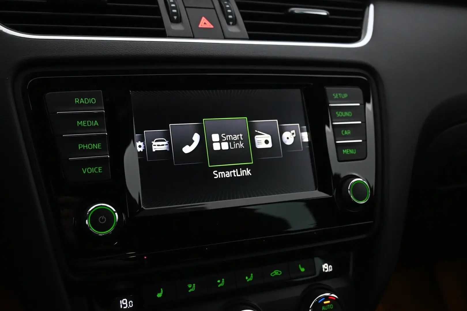 Car Image - 3uKkbgyYPRDB9bp0E2cGgf