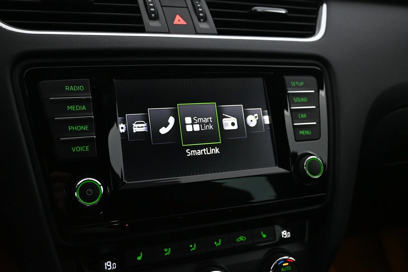 Car Image - 3uKkbgyYPRDB9bp0E2cGgf