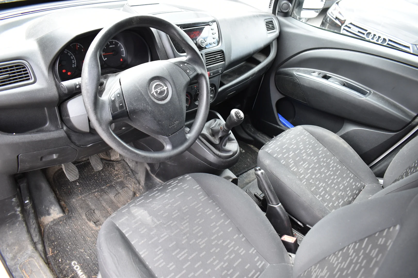 Car Image - 481TUV0KkdaPCnG9ikCcma