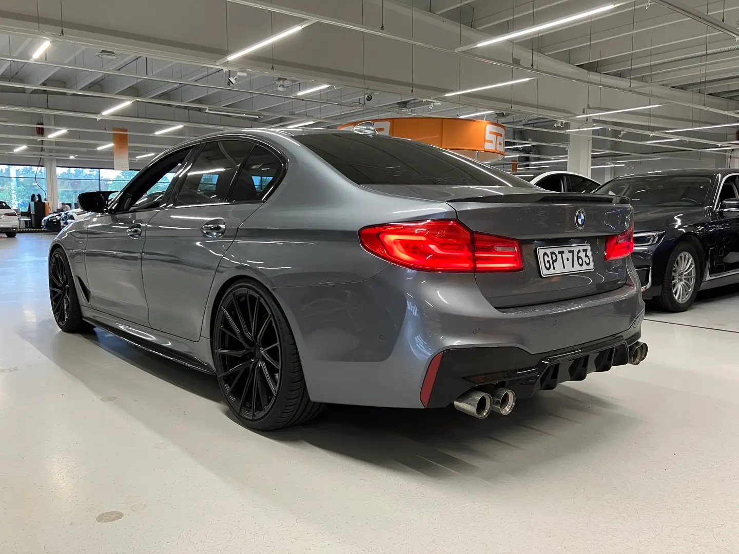 Car Image - 5J2hpzyboBL1XGmcxtAQeH