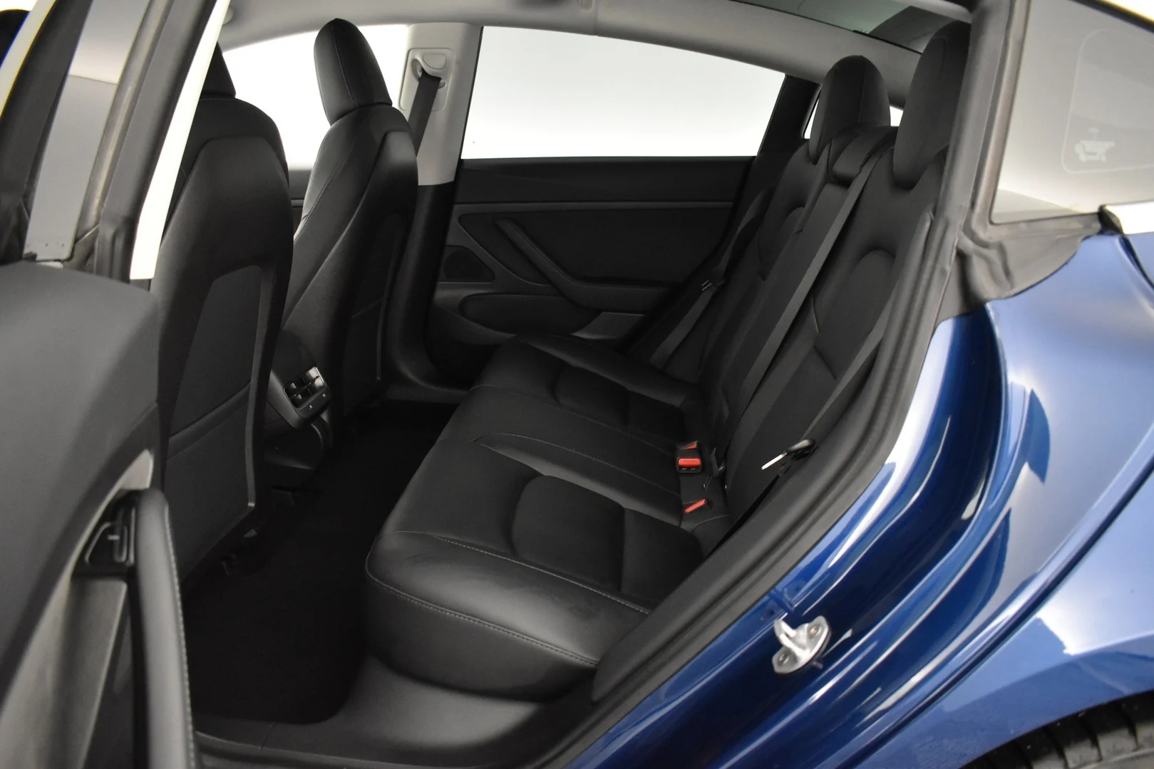 Car Image - 3WHcC3bUKjarAtOpcViFYp