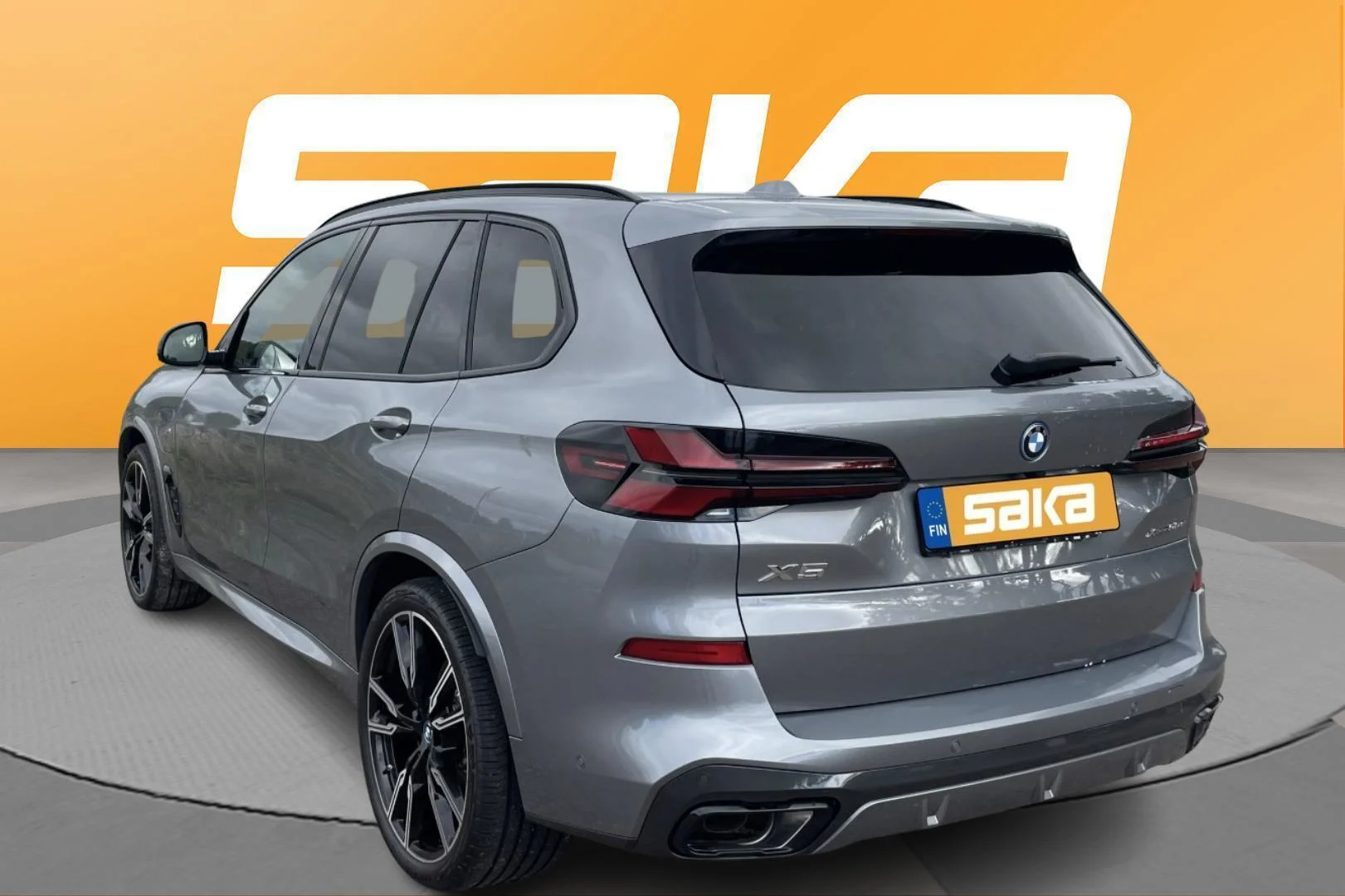 Car Image - dFJdV52eUypSXE8kMicJR