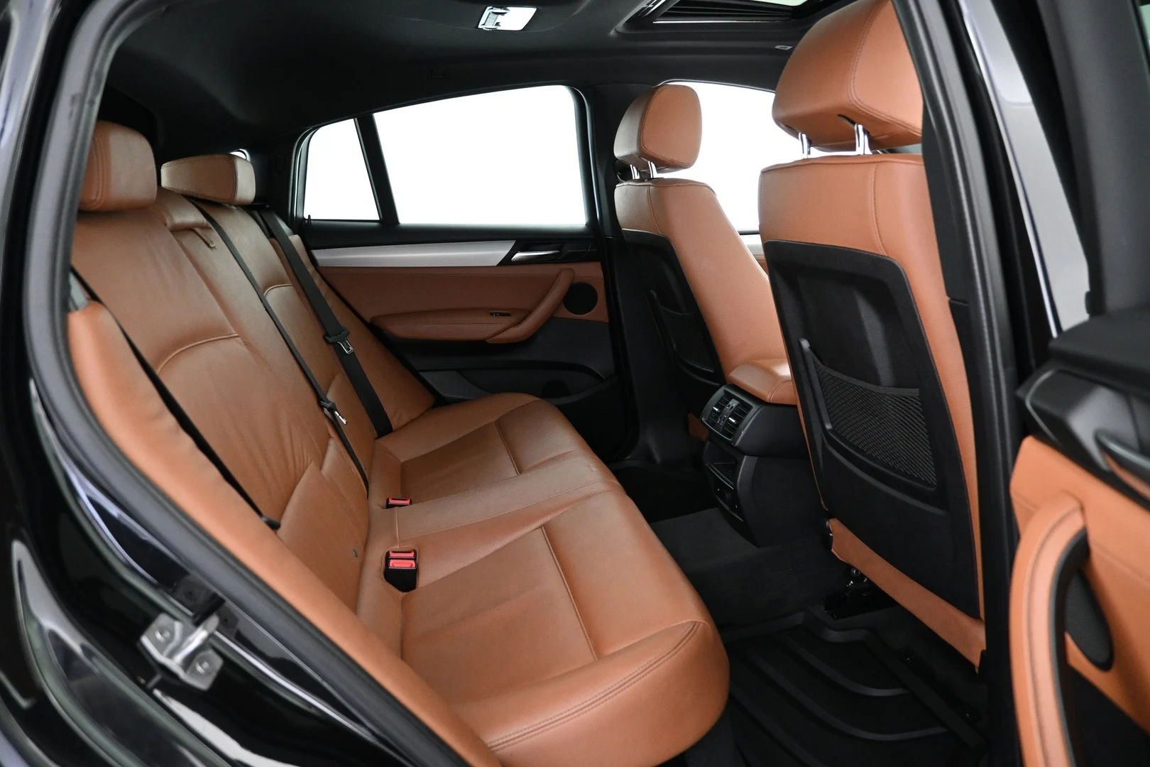 Car Image - 2Q0kRJlSWMrga6uWqg6z3W