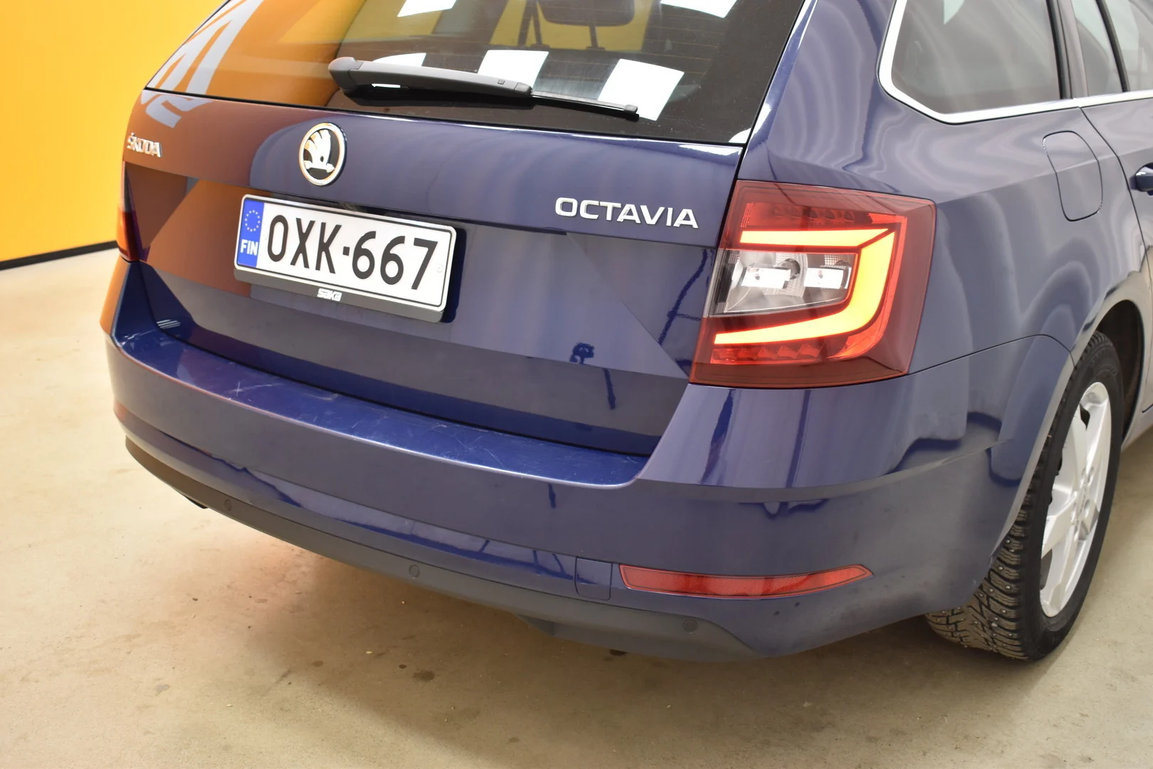 Car Image - 1Rq7IawoLFcmRvsv87PvUB