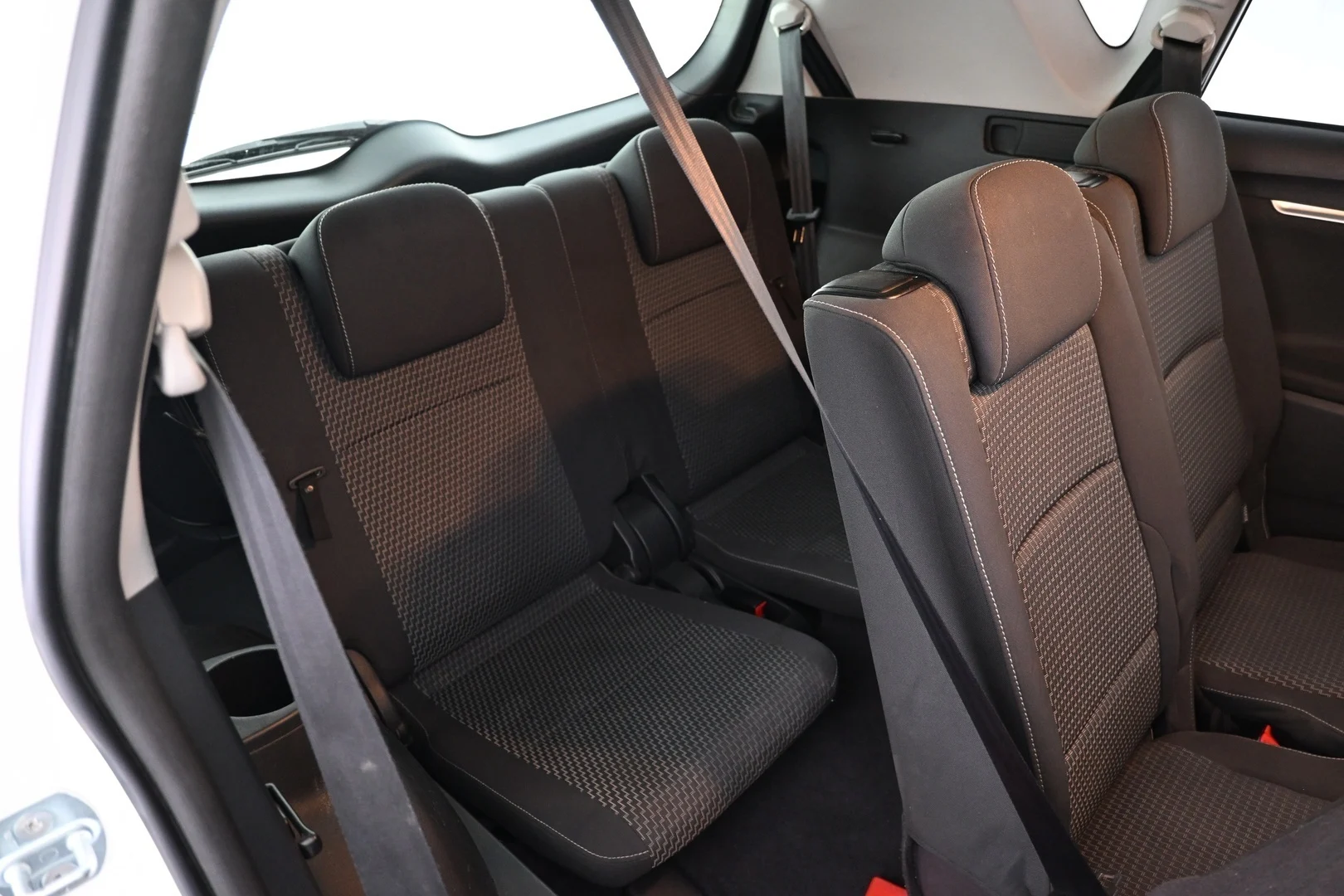Car Image - 2cIvjFSPYsWnfaQTrVQOjg