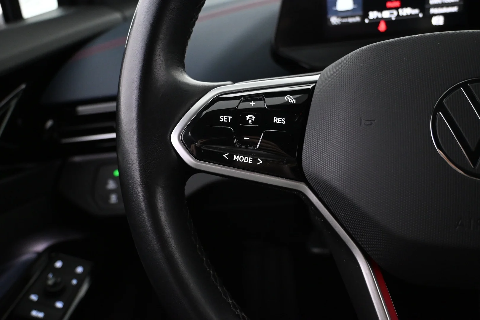Car Image - 1V9bdqdoUmF9FiC5Aup7Av