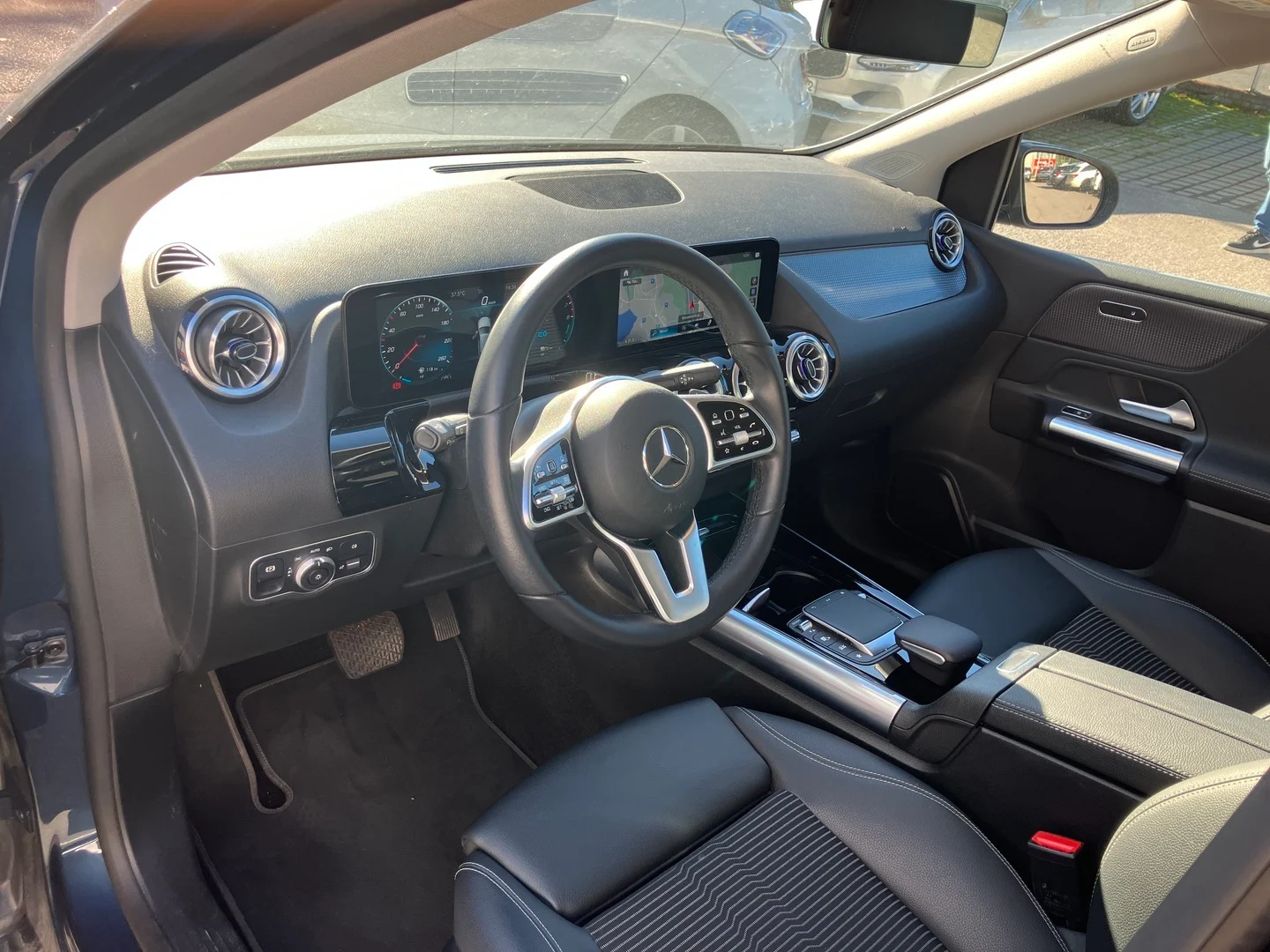 Car Image - 3HeQh9rvC1W5uLGW6hEOBP