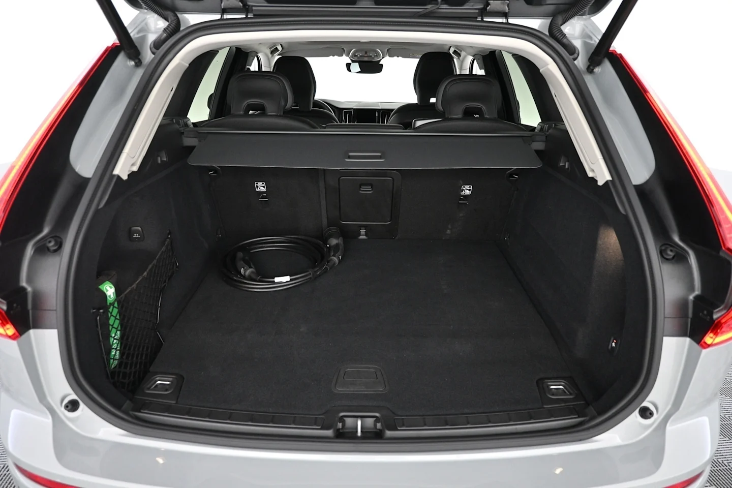 Car Image - 1kuGecWPpTaPvgw10X8Mge