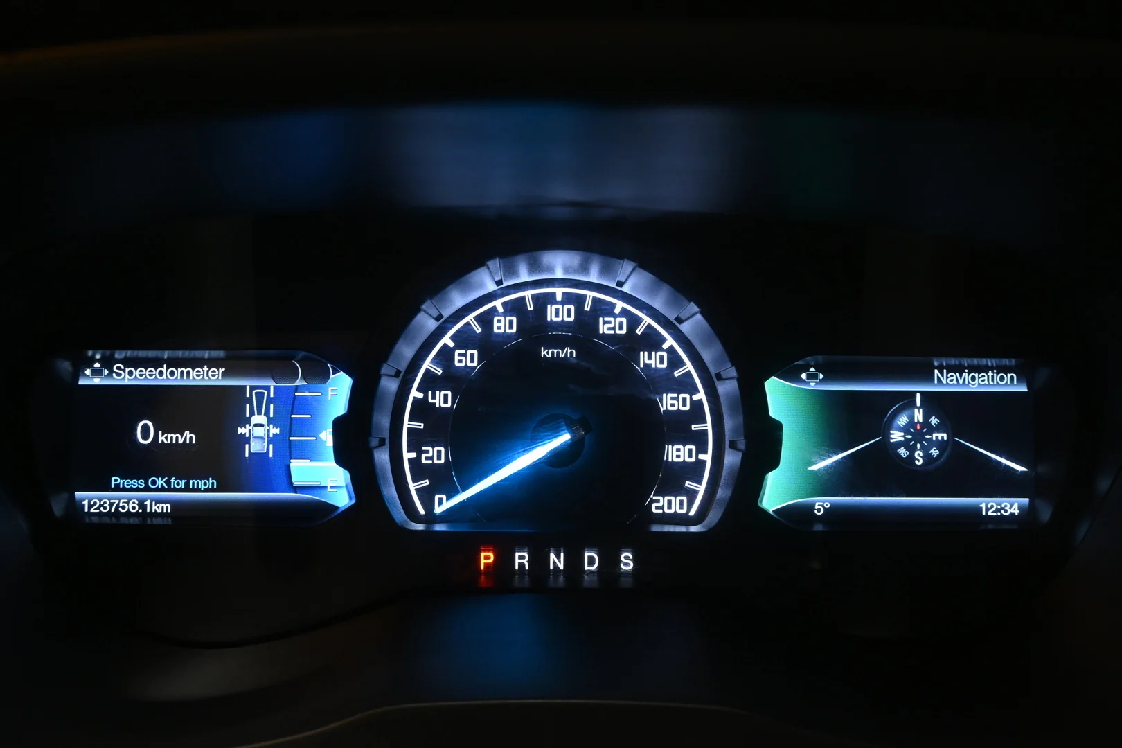 Car Image - 7st0o1xW5bfPiLVKHpC48W
