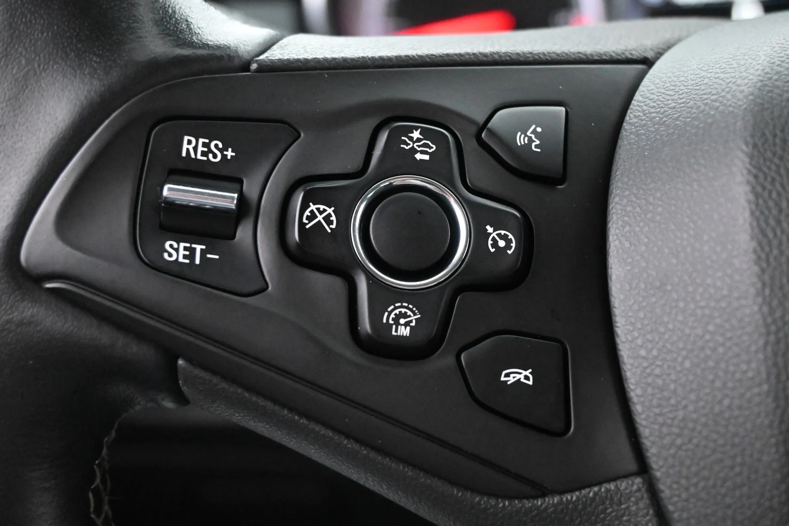 Car Image - 4xztEDkDkbkd2HqHJqp3tU
