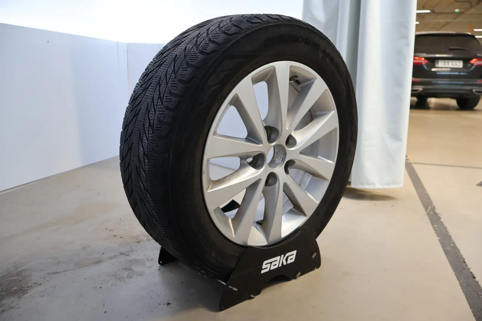 Car Image - 6JG95n0XgqglGHBLYO7cDT