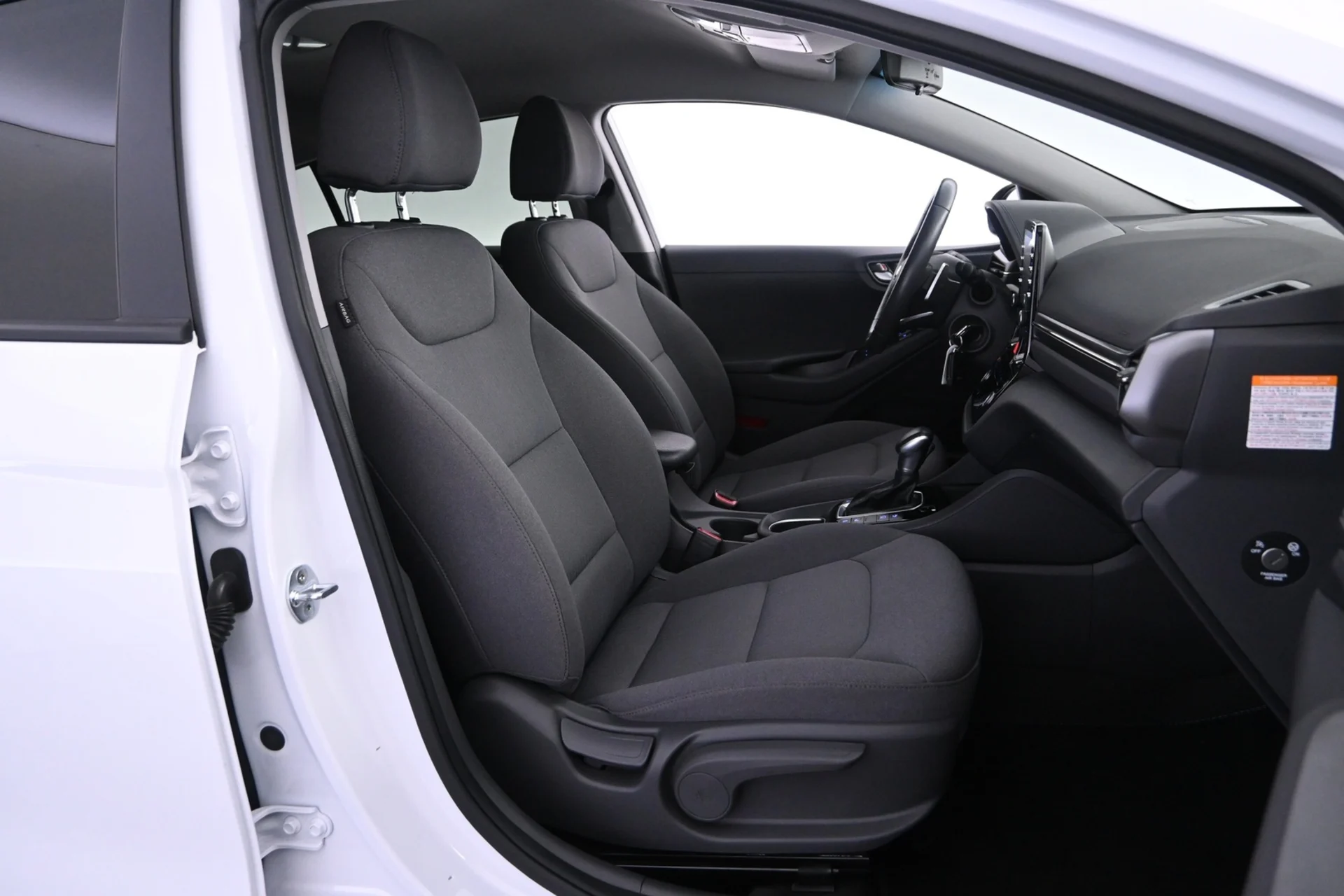 Car Image - 7JnSMN2YvxooveXXDc6ZKw