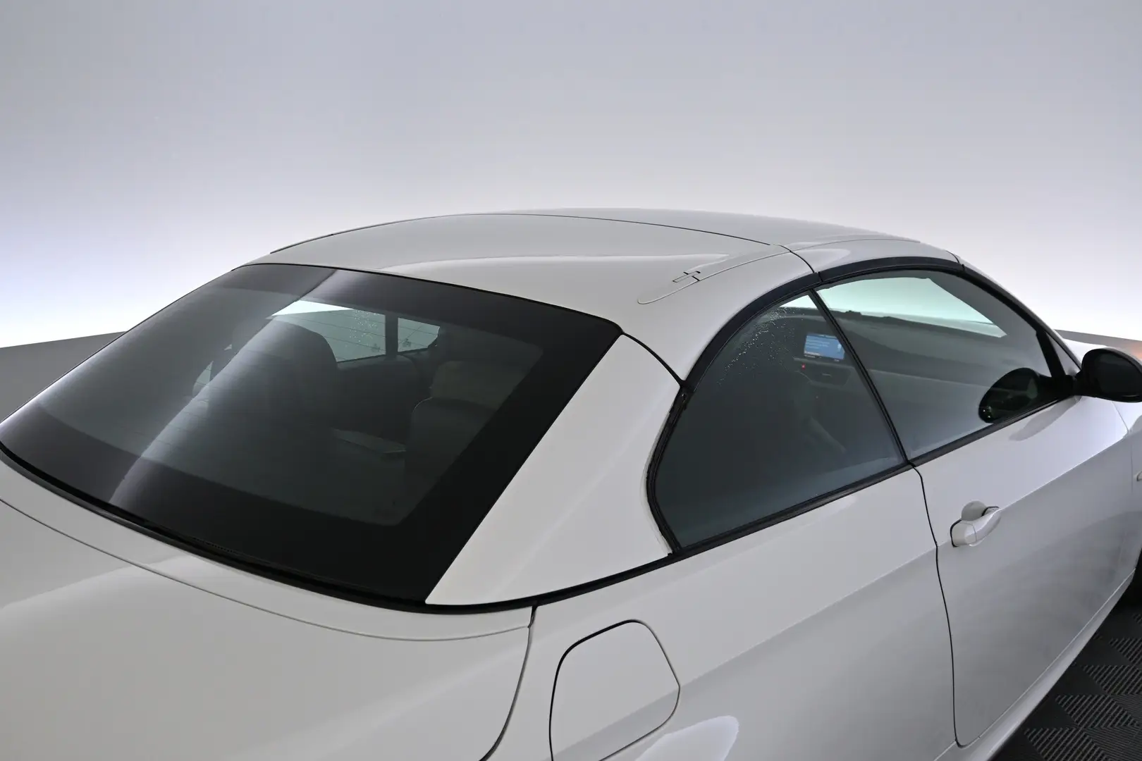 Car Image - 1IUsgvnkEdmSKwCKpUMlXd