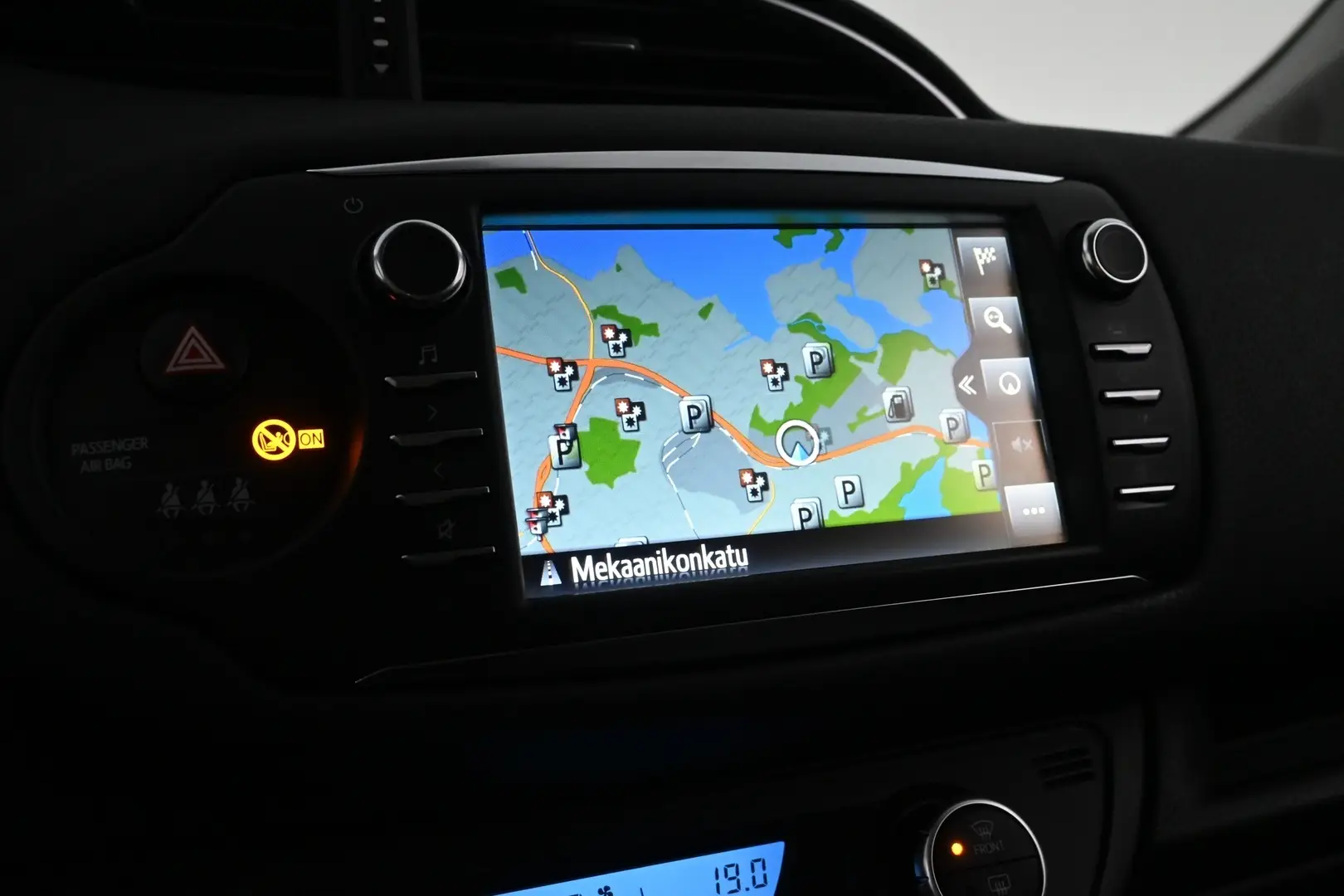 Car Image - 5XEI8NEQYwTVV7zhaR6L7t